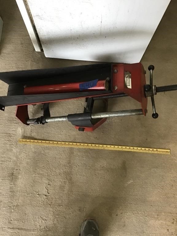 Lot 540: MONROE STRUT TOOL