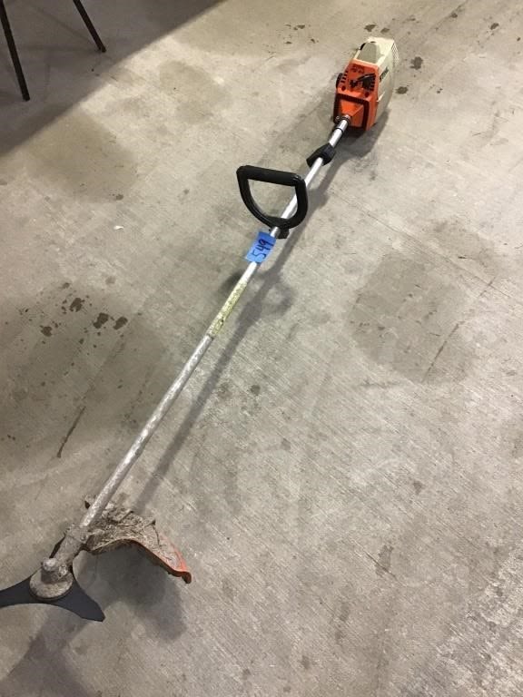 Lot 549: STIHL FS36 TRIMMER.   NEEDS FUEL LINE
