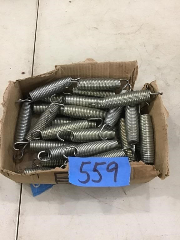 Lot 559: BOX OF SPRINGS