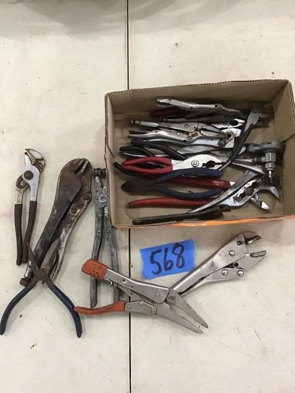 Lot 568: TOOLS, PLIERS, VISE GRIPS