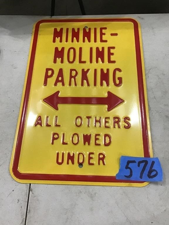 Lot 576: METAL SIGN.  M-M. PARKING