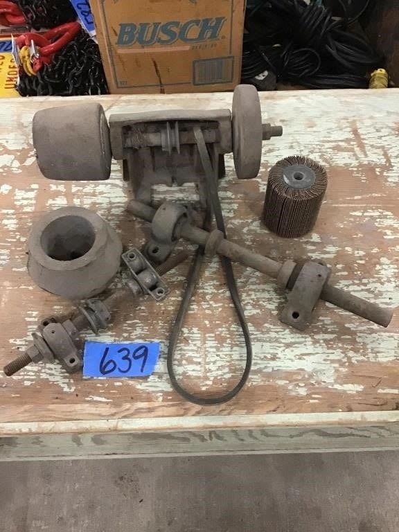Lot 639: BENCH MOUNT GRINDER, GRINDING WHEELS, ARBORS