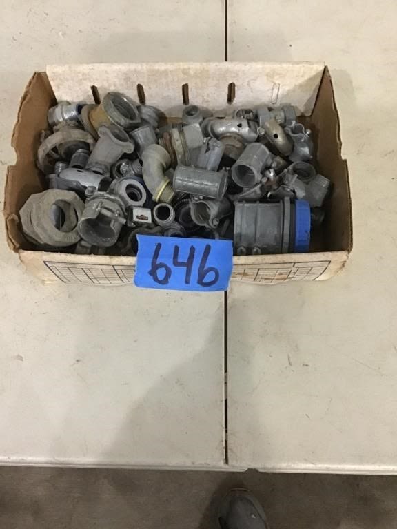 Lot 646: CONDUIT CONNECTORS