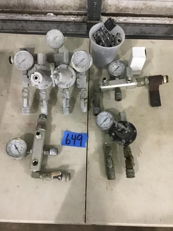 Lot 649: PAINT BOOTH REGULATORS