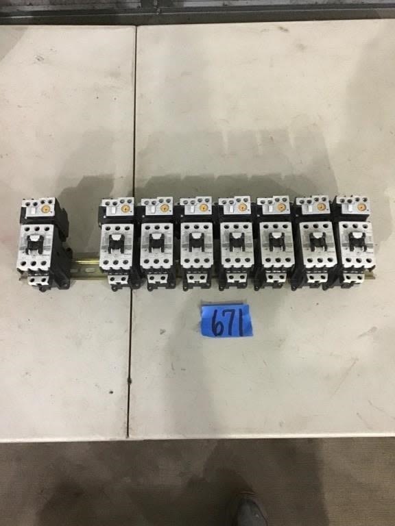 Lot 671: ELECTRICAL CONTACTERS