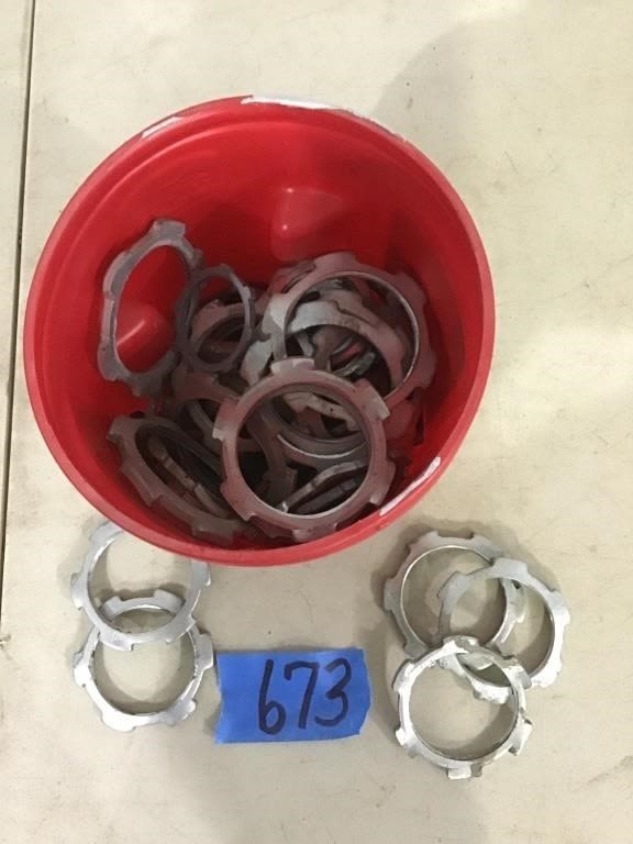 Lot 673: CONDUIT NUTS
