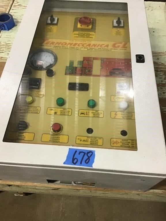 Lot 678: CONTROL PANEL WITH STARTERS.  NEW