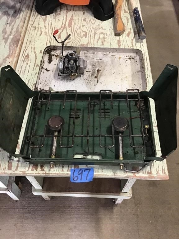 Lot 697: CAMP STOVE,   CARBURETOR