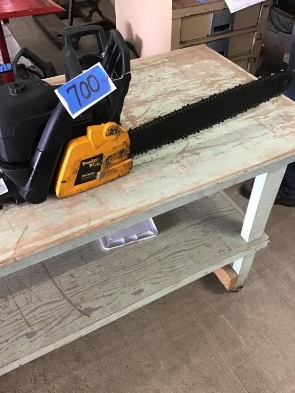 Lot 700: YELLOW POULAN CHAIN SAW