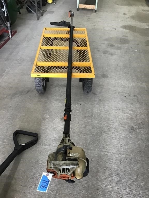 Lot 706: STIHL HT131. POLE SAW