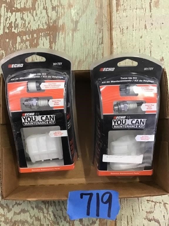 Lot 719: 2. CHAIN SAW TUNE UP KIT