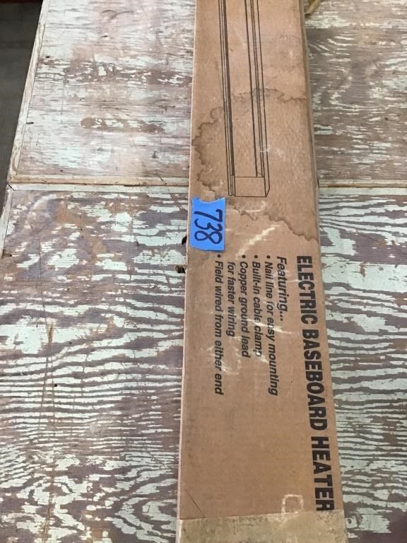 Lot 738: 4. FOOT,  1000. WATT BASEBOARD HEATER