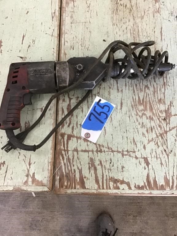 Lot 755: MILWAUKEE ELECTRIC RIVET GUN
