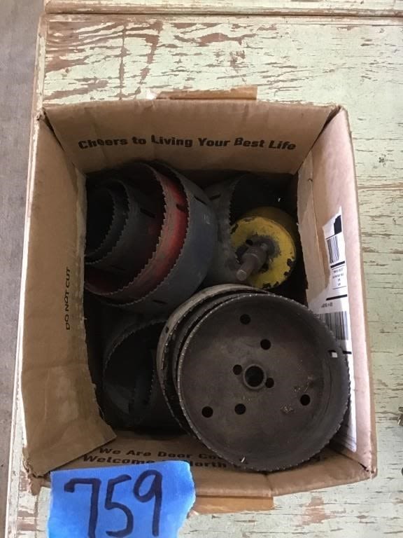 Lot 759: HOLE SAWS