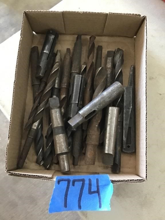 Lot 774: DRILL BITS