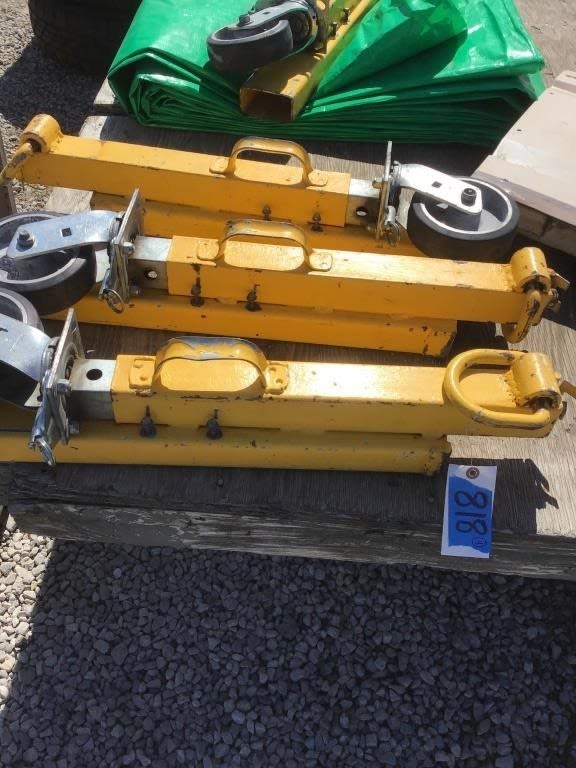 Lot 818: 4.  HEAVY DUTY JACKS