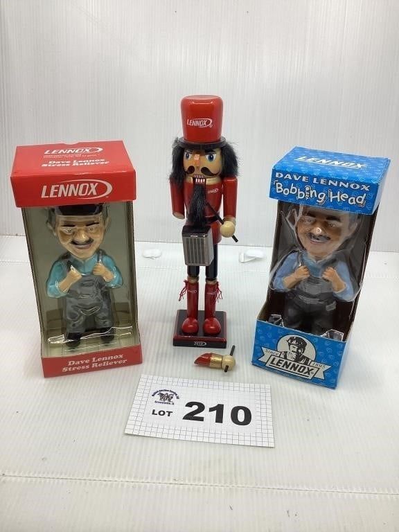 Lot 210: DAVE LENNOX BOBBING HEAD / STRESS RELIEVER /