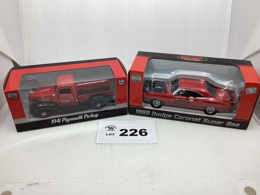 Lot 226: 1:24 SCALE HEATCRAFT 1941 PLYMOUTH PICKUP / 1969