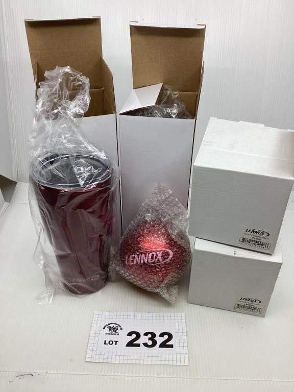 Lot 232: LENNOX 32 OZ TUMBLERS (2) AND CHRISTMAS O