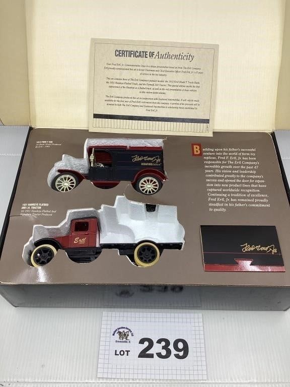 Lot 239: ERTL SIGNATURE EDITION SET