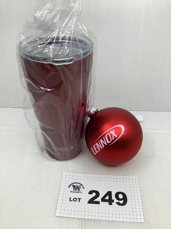 Lot 249: LENNOX 32 OZ TUMBLER AND CHRISTMAS ORNAMENT