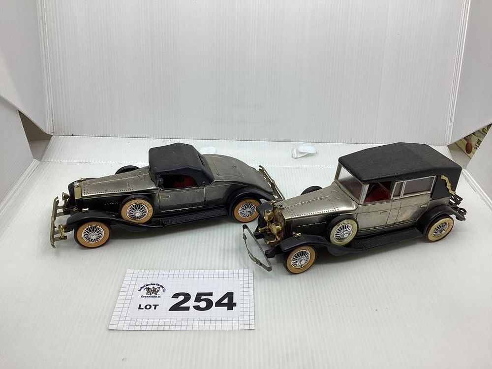 Lot 254: VINTAGE CARS