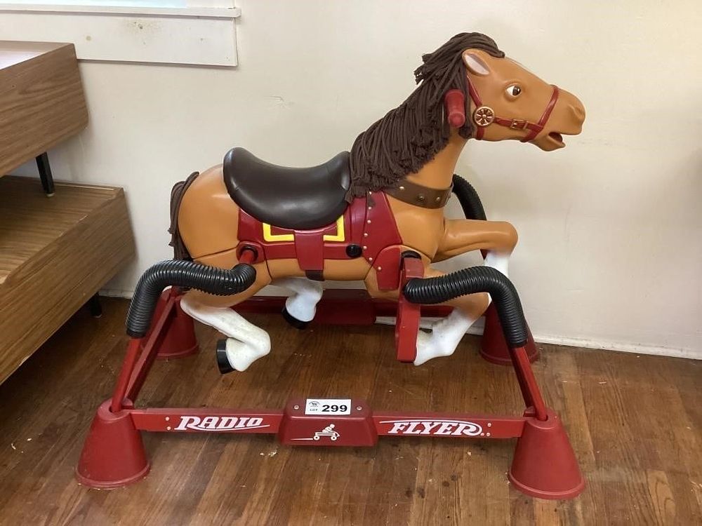 Lot 299: KIDS RADIO FLYER ROCKING HORSE