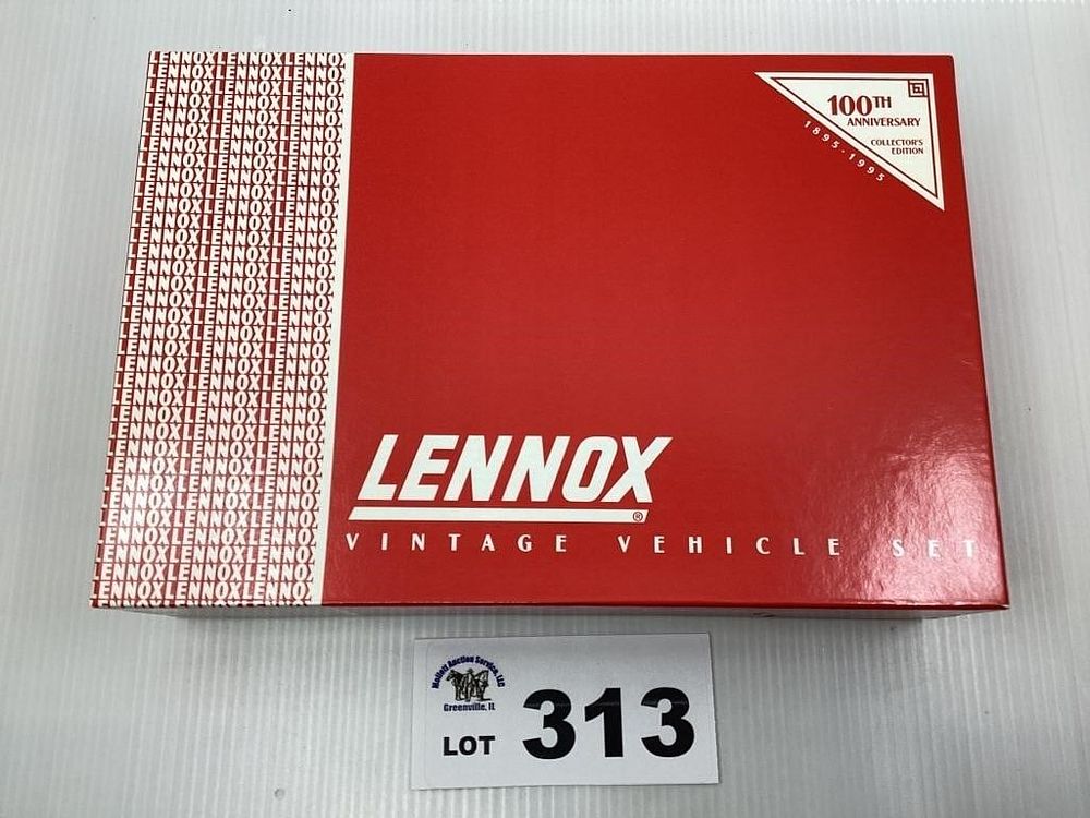 Lot 313: LENNOX VINTAGE VEHICLE SET