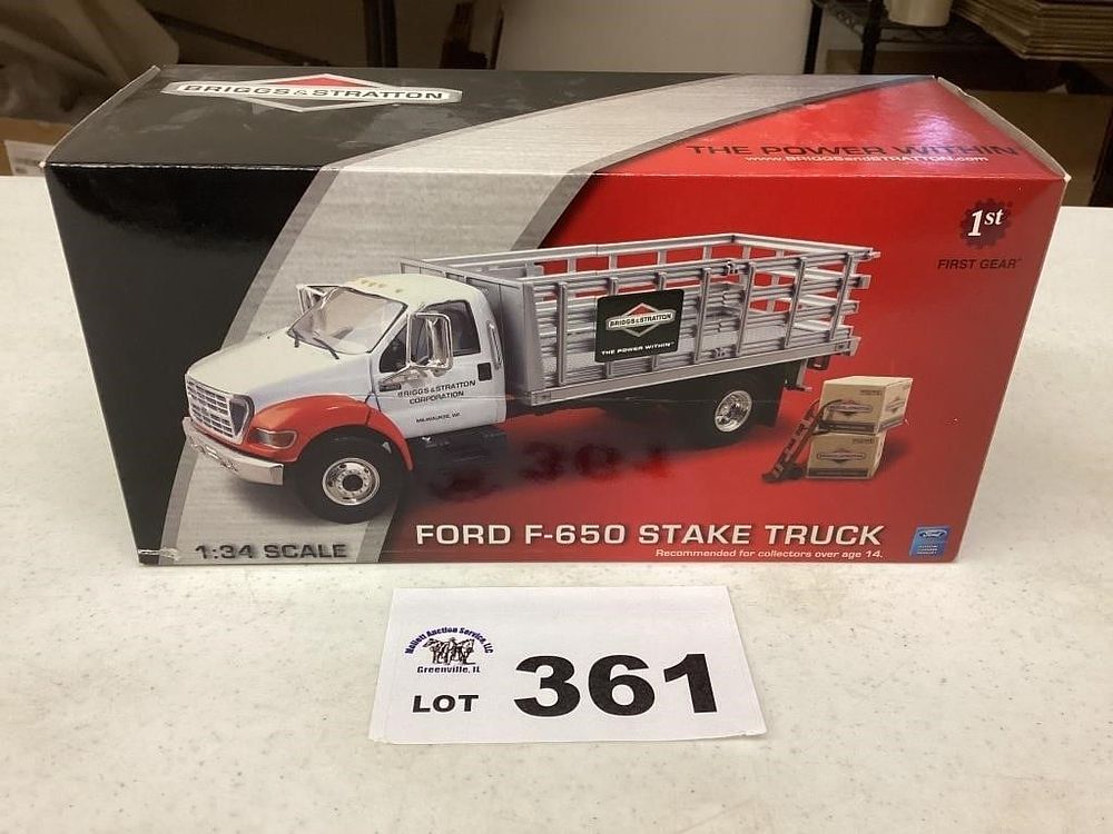 Lot 361: 1:34 SCALE FORD F-650 STAKE TRUCK
