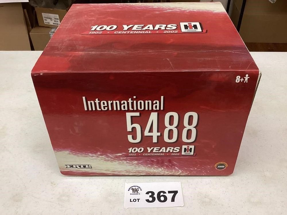 Lot 367: 1:64 SCALE INTERNATIONAL 5488