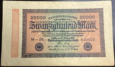 ** שטר בן יותר ממאה שנה ** 
שטר גדול 
משנת 1923 גרמניה 🇩🇪 ערך 20 אלף מארק במצב מצויין
