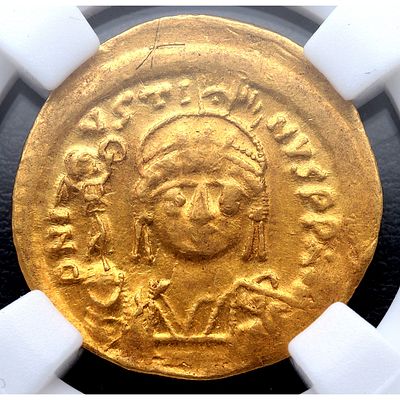 IMPERIO BIZANTINO - AD 329-338. JUSTINO II. S&oacute;lido. Constantinopla (9&ordf; oficina). Au. EBC-