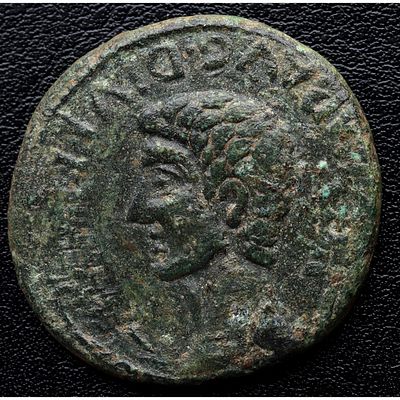 HISPANIA ANTIGUA - ca. 25 A.C. Octavio Augusto. Lucus. As. Busto b&aacute;rbaro. Ae. MBC+