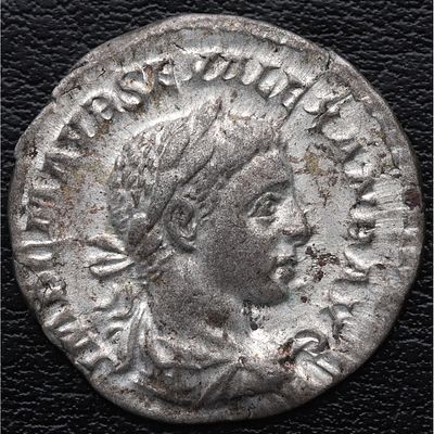 IMPERIO ROMANO. 222-224. Alejandro Severo. Roma. - Denario. Ag. EBC