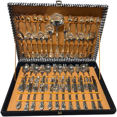 A Cased Italian 800 silver plate Flatware Service for Twelve.