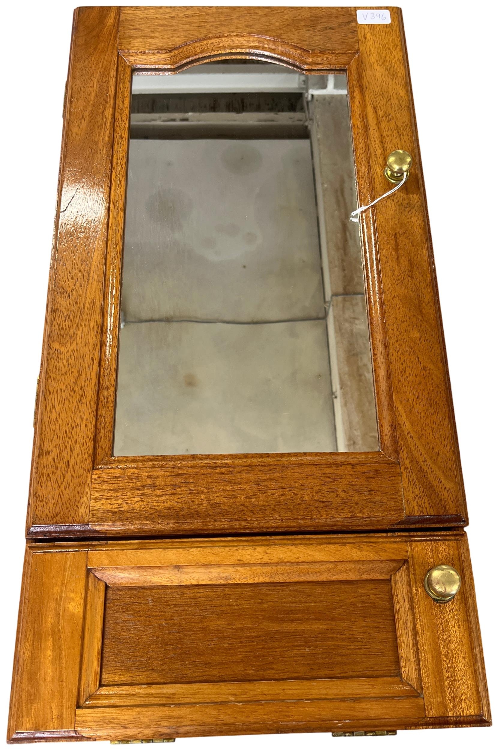 Lot 256
