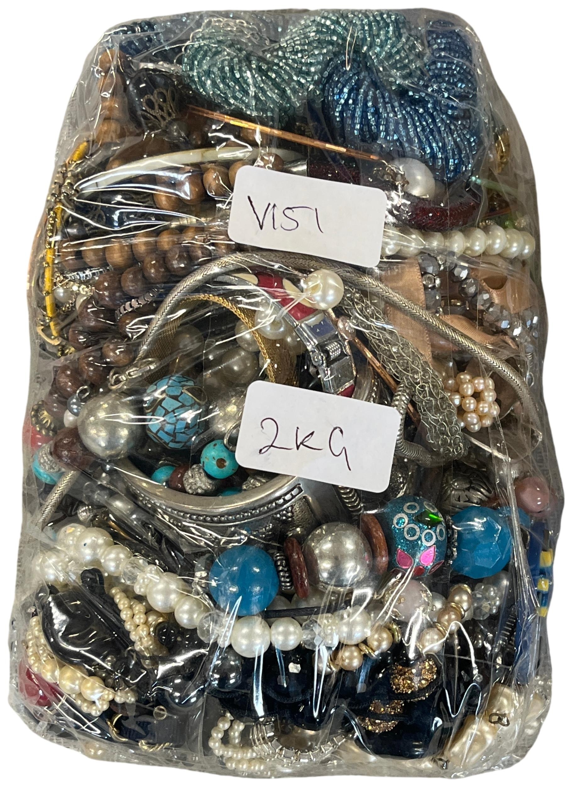 Lot 371