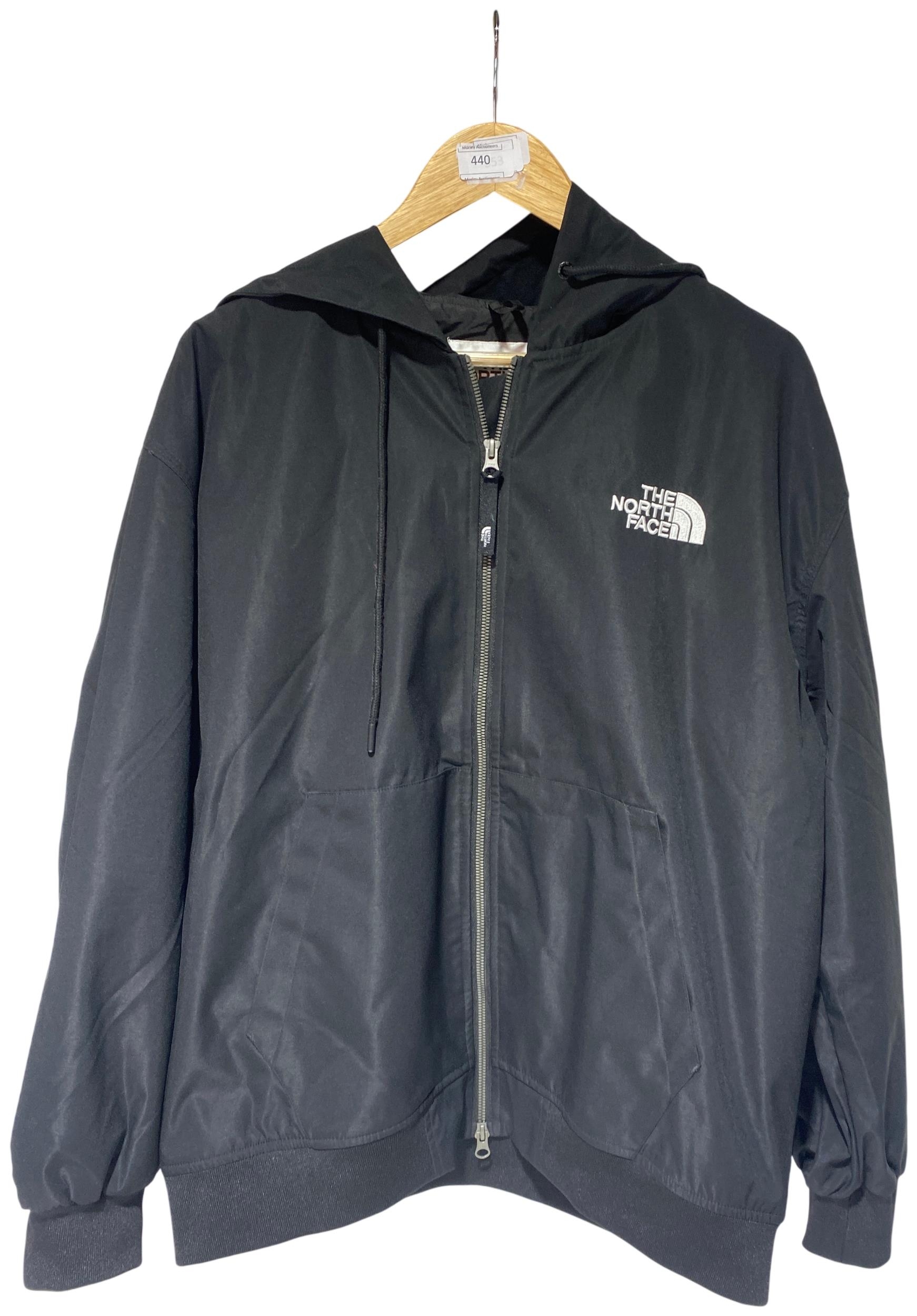 Lot 220