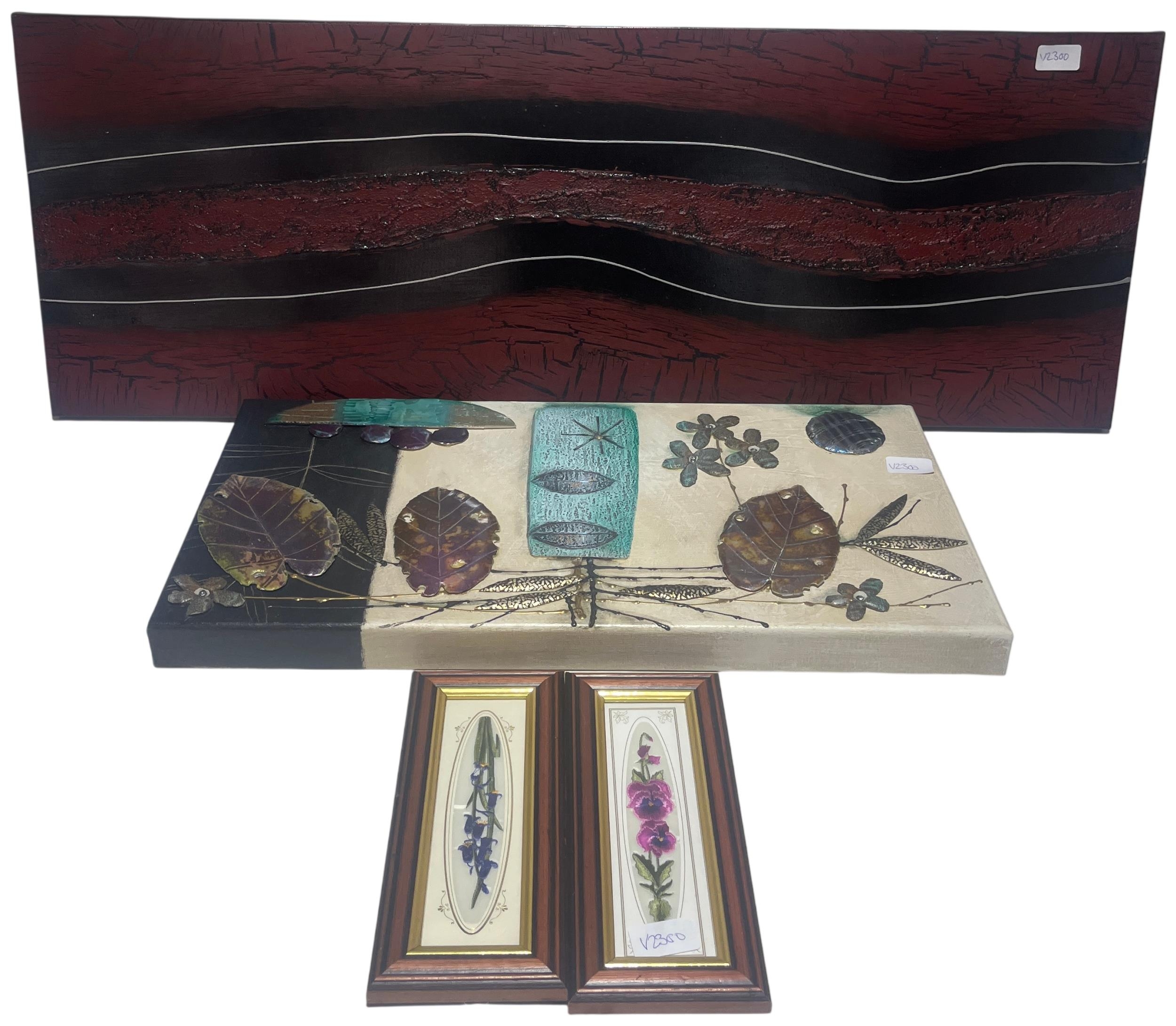Lot 241
