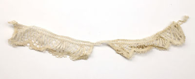 Воротничок для женского платья. Вышивка на коклюшках. СССР, первая четверть 20 века. 
100% 