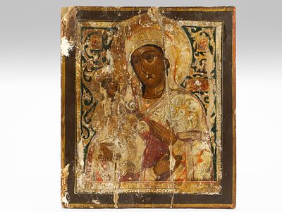 Икона Божией Матери &laquo;Троеручица&raquo; на серебре. Последняя треть XIX века. Центральная Россия. 