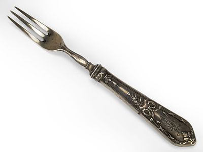 [Поставщик двора Его Императорского Величества] Десертная вилка. Фабрика Морозова В.И. 