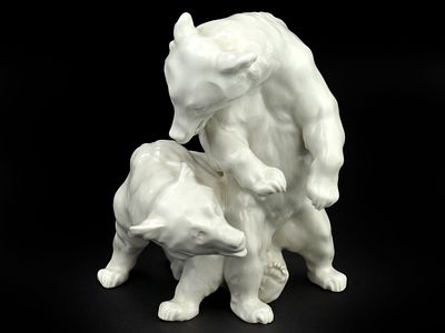 Скульптура "Два белых медведя". Meissen (Мейсен), Германия, 1970-е гг. 
Фарфор, лепка. Марка 