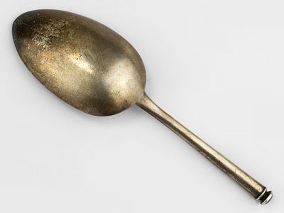 Совок для сахара. Серебро. Москва, СССР, 1930-е гг. 
Серебро 875 пробы, литье. Клеймо 