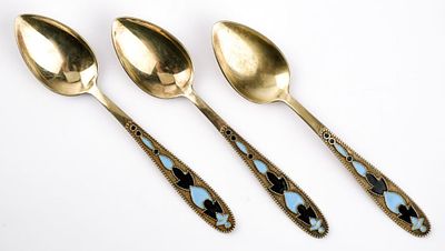 Три кофейных ложки с эмалями. Ленинградская ювелирная фабрика, Ленинград, СССР, 1965 год. 