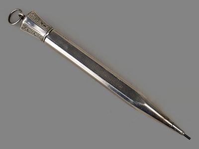 [Модерн] Механический карандаш с кольцом для подвеса. Западная Европа, начало XX века. 