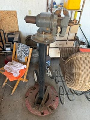 Large Vise