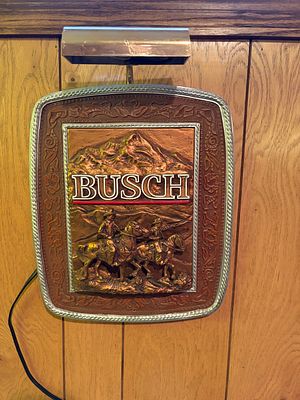 Busch Horses w/Top Light (needs a new cord)