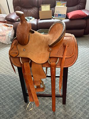 Youth Corriente Saddle. 10" Seat/Stamped/Roughed Out Seat/Brand New