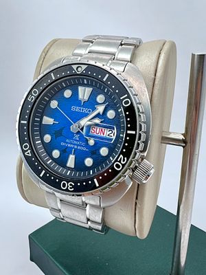 שעון לגבר תוצרת סייקו Seiko, מנגנון אוטומטי במצב עבודה תקין, השעון נרכש לפני מספר חודשים ובמצב 